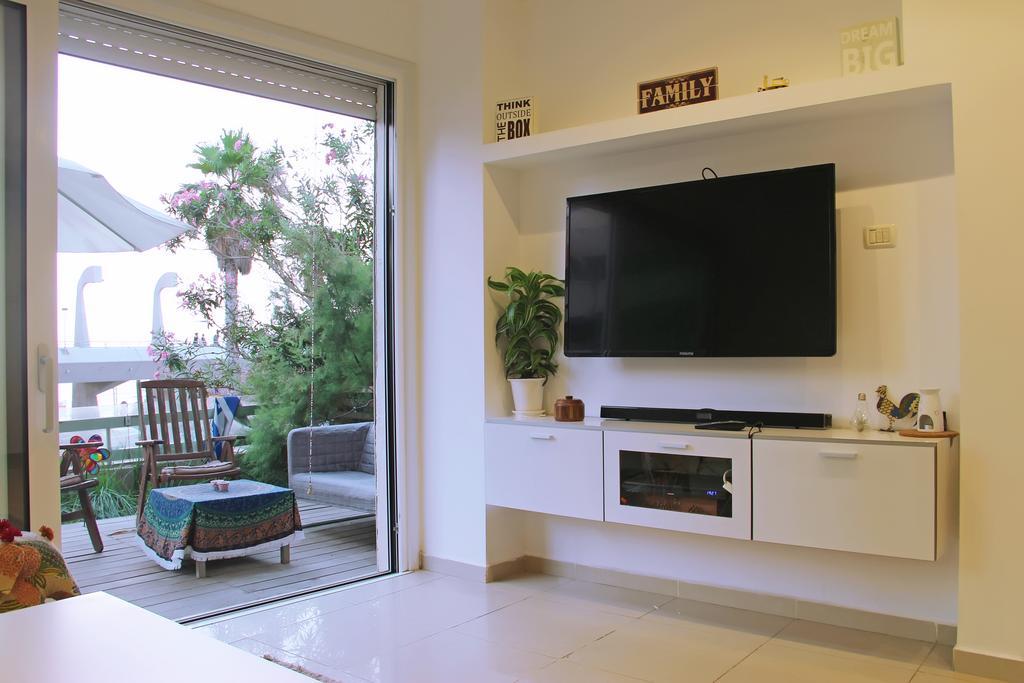 Gordon Beach Apartments 特拉维夫 外观 照片